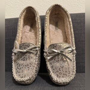 Moccasin Slippers size M/L